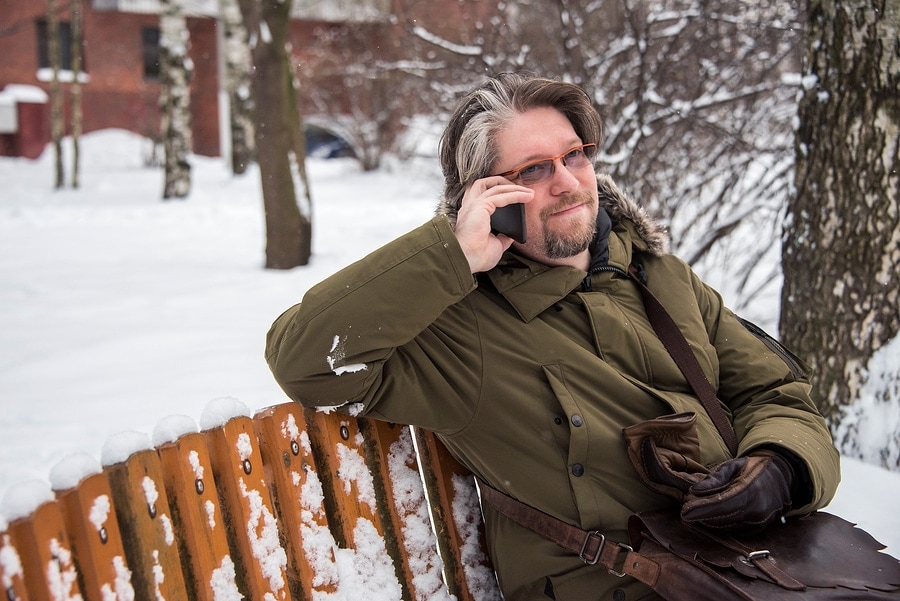 man calling on the phone cold calling