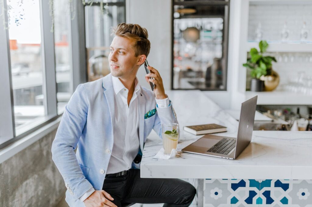 Real estate agent Real estate agent
